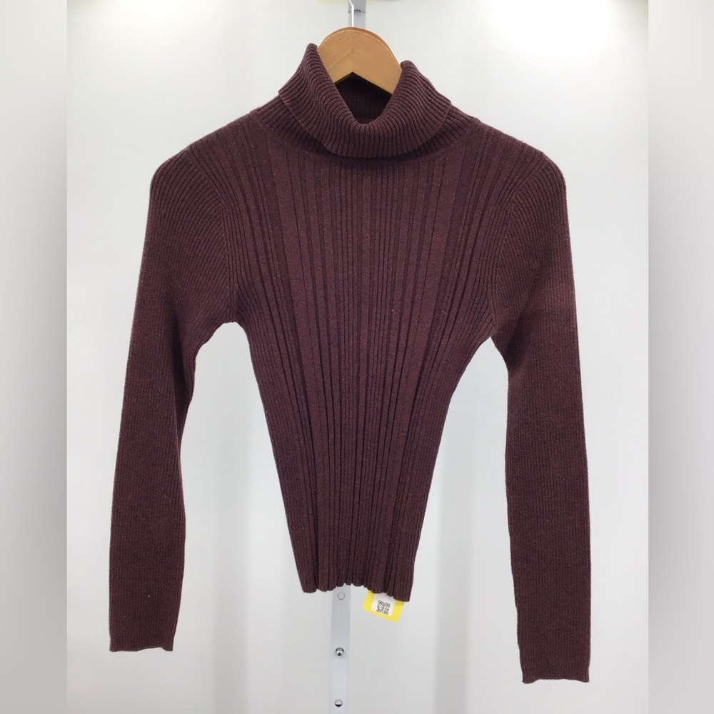 Fair weather Women’s Turtleneck Size S